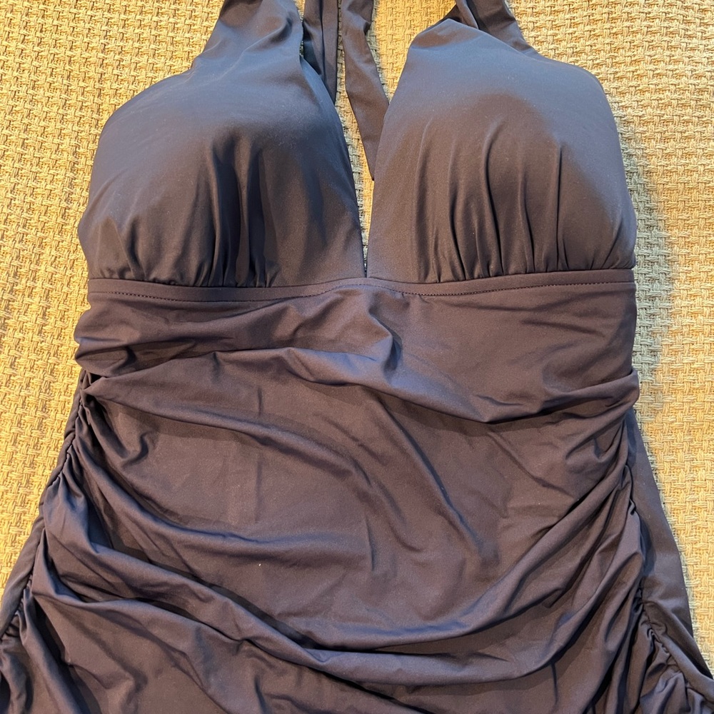 NWOT La Blanca Womens Island Goddess Tankini Top Sz 16